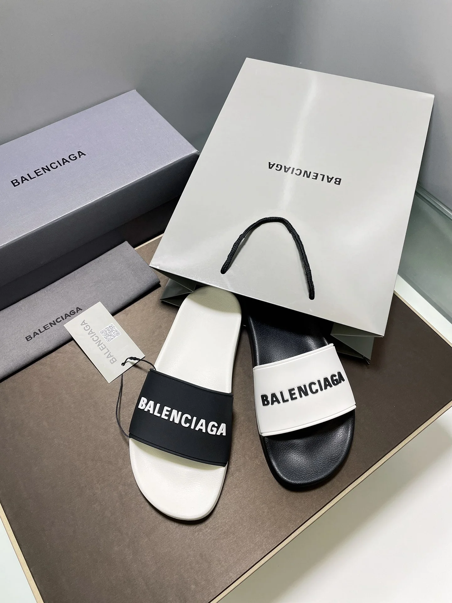 Balenciaga - Новая модель 2022 года - Тапочки с эффектом памяти и улучшенной упругостью - 8