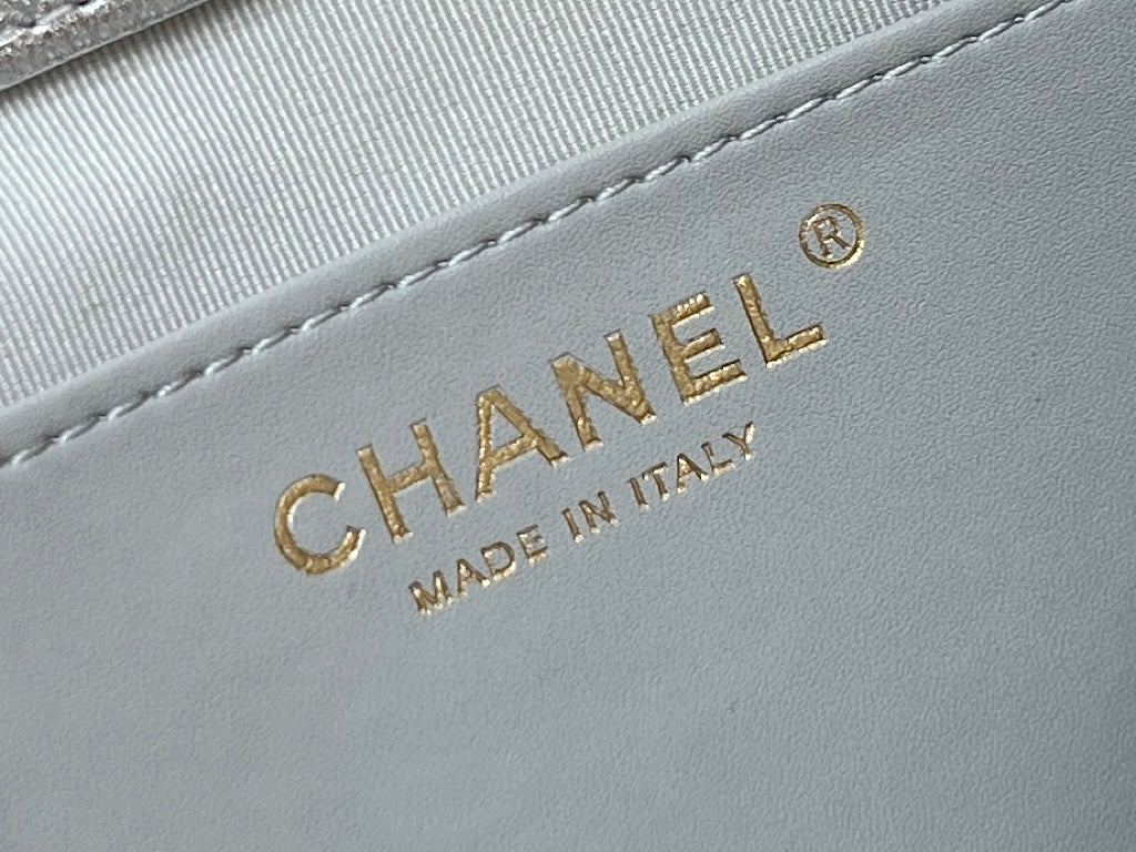 Рюкзак Chanel с двумя карманами - серебристый