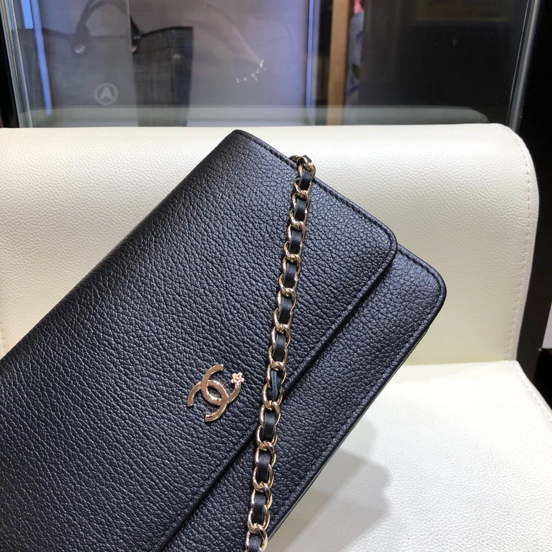 Новая маленькая сумка Chanel WOC - 1