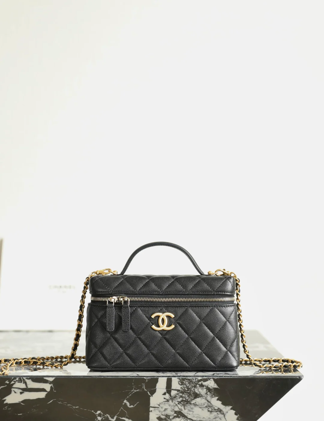 Клатч Chanel 25p-LP Box - черный