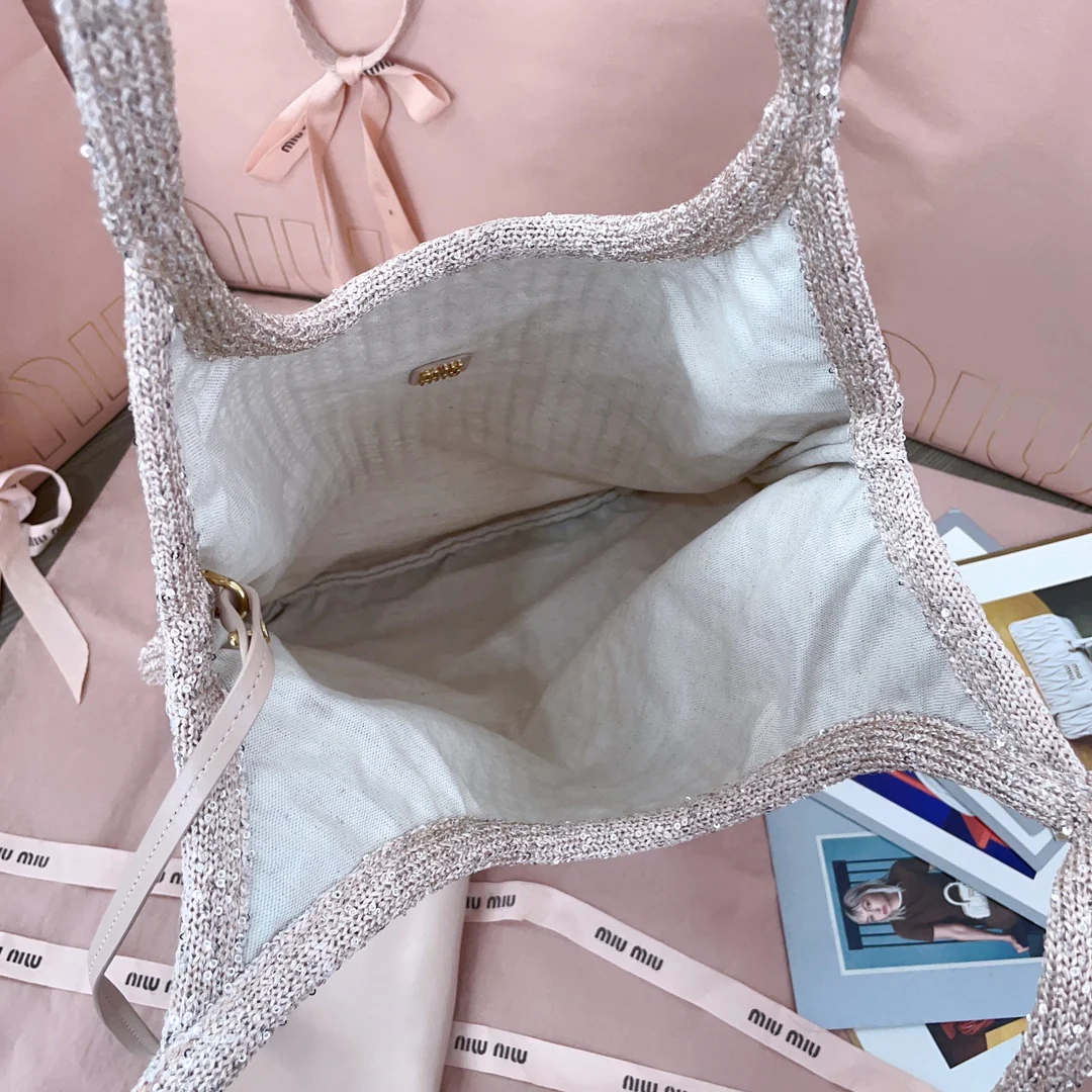 Сумка Miu Miu 5bg231 Ivy с пайетками и сетчатой ??отделкой - розовая.