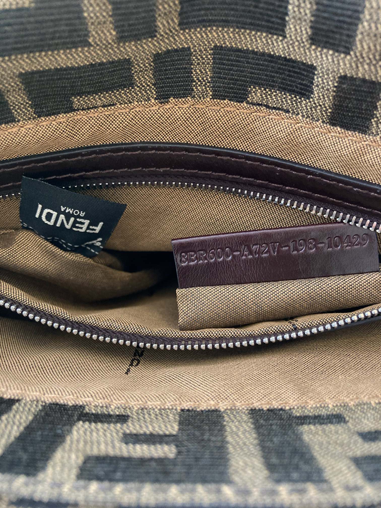 Багет Fendi, багет, багет