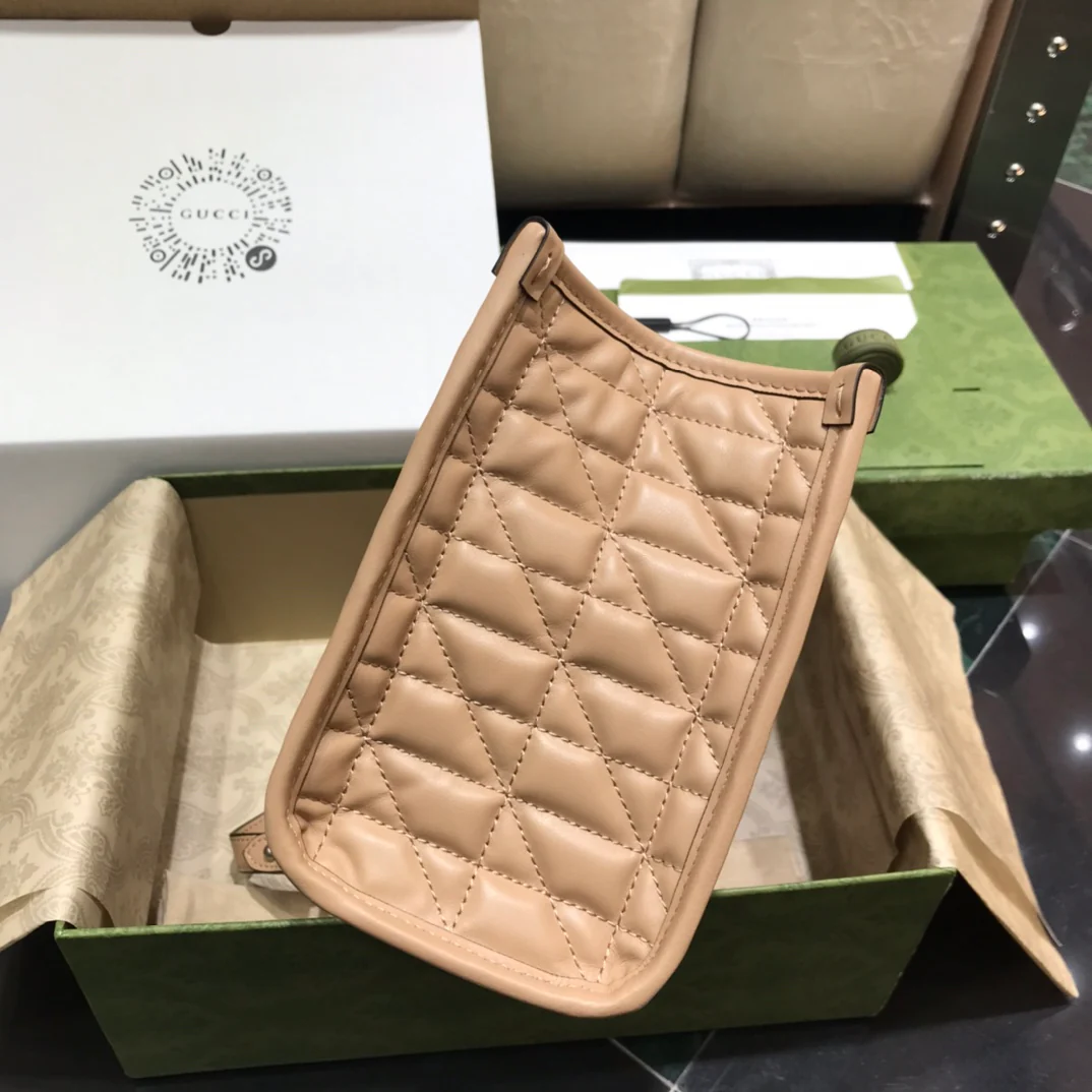 Маленькая сумка для покупок Gucci Marmont Geometric Series