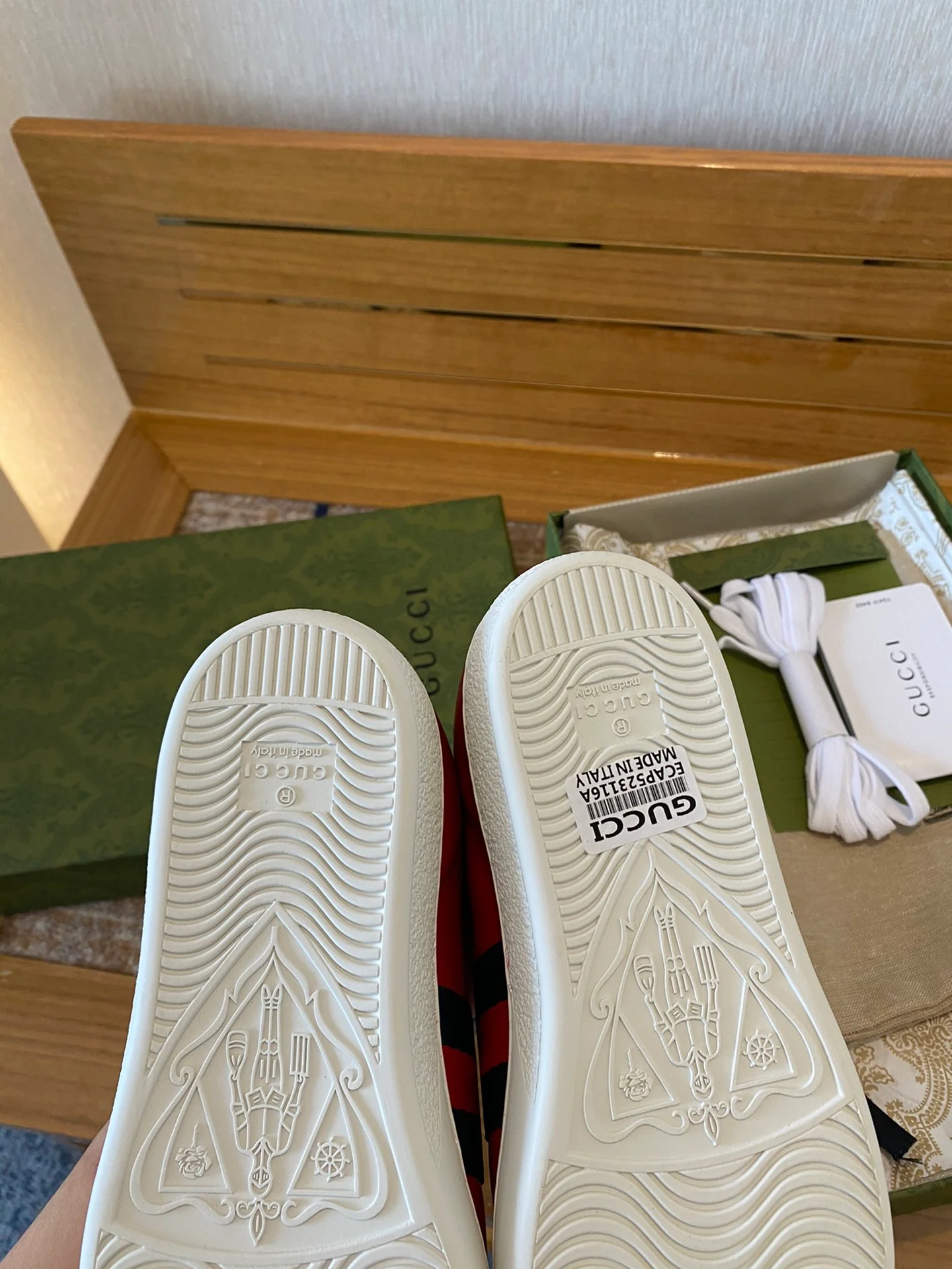 Gucci - Парные кроссовки - Унисекс - 1