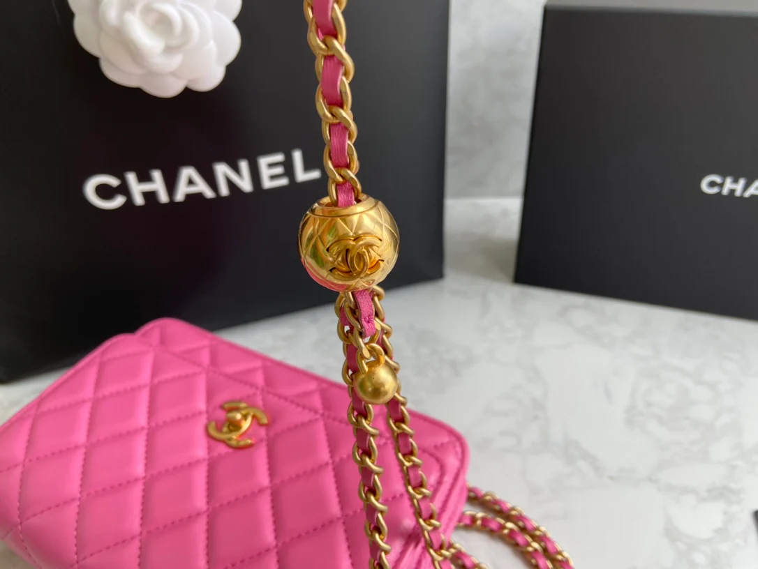 Chanel - Golden Ball WOC - Овечья кожа - 4