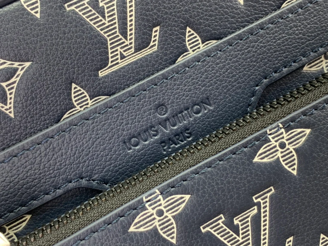 LV-m24753-trio-messenger bag-blue
