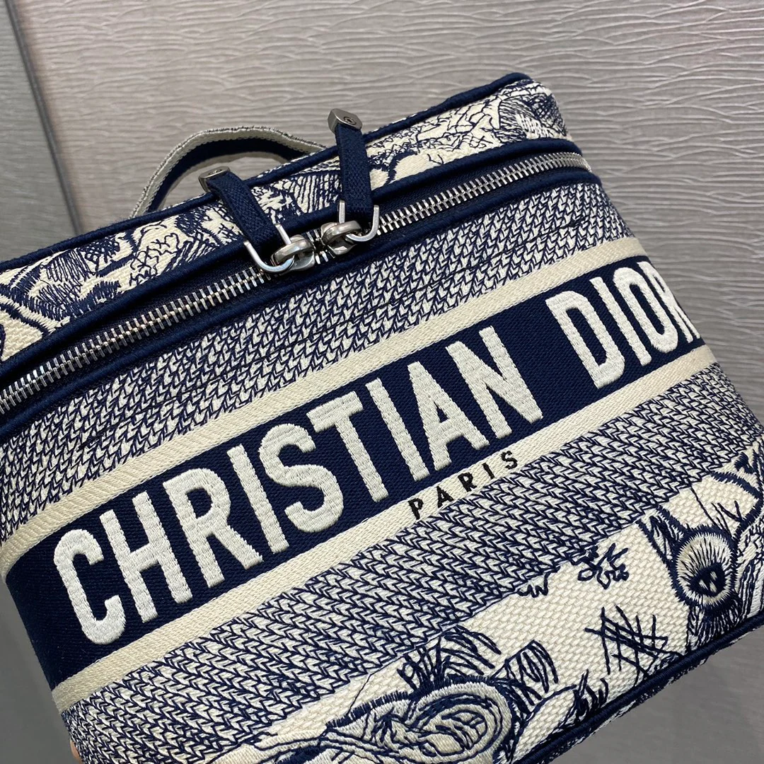 Dior - Косметичка ?Глубокий синий тигр? - Вышивка ?Джунгли?