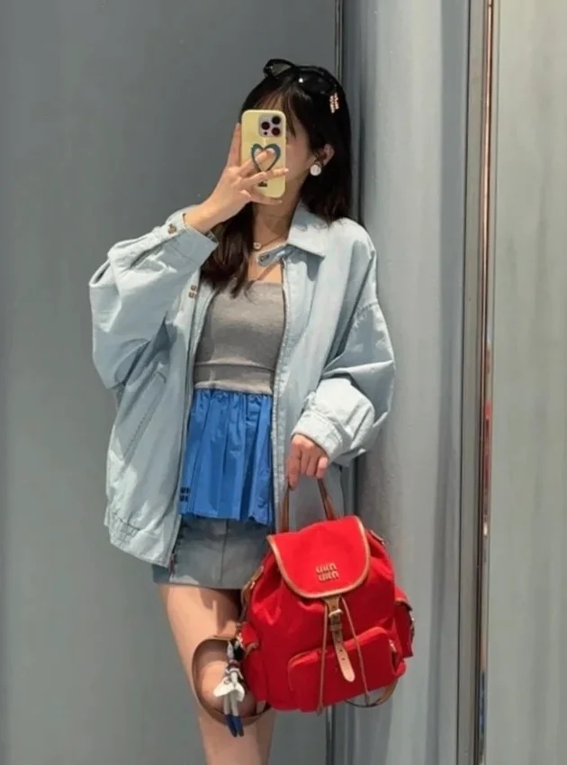 Рюкзак Miu Miu из канваса и кожи — красный (образ представлен отдельно)