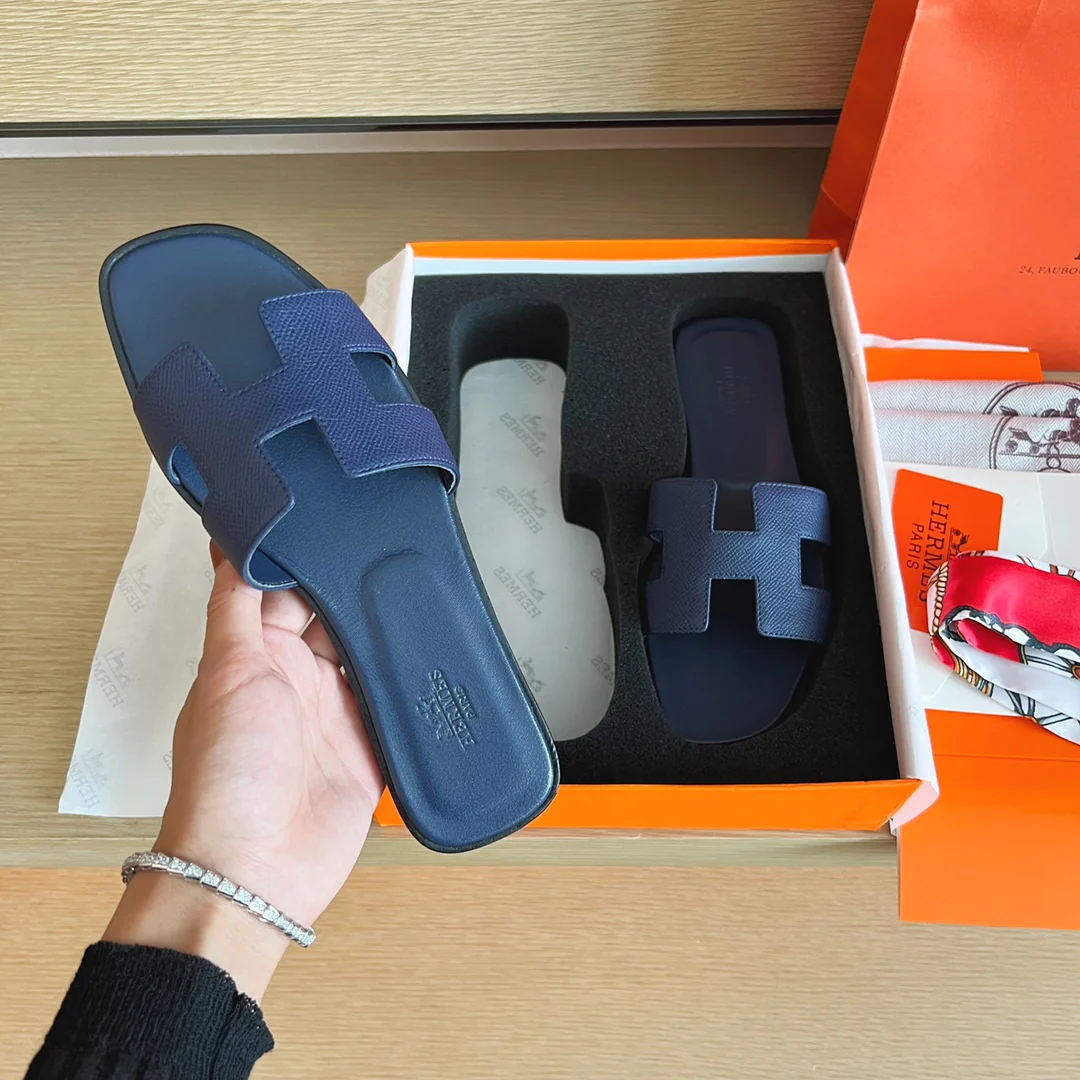 Тапочки Hermes H на плоской подошве - серия с принтом пальмовых листьев - подошва с полным покрытием - 2 шт.