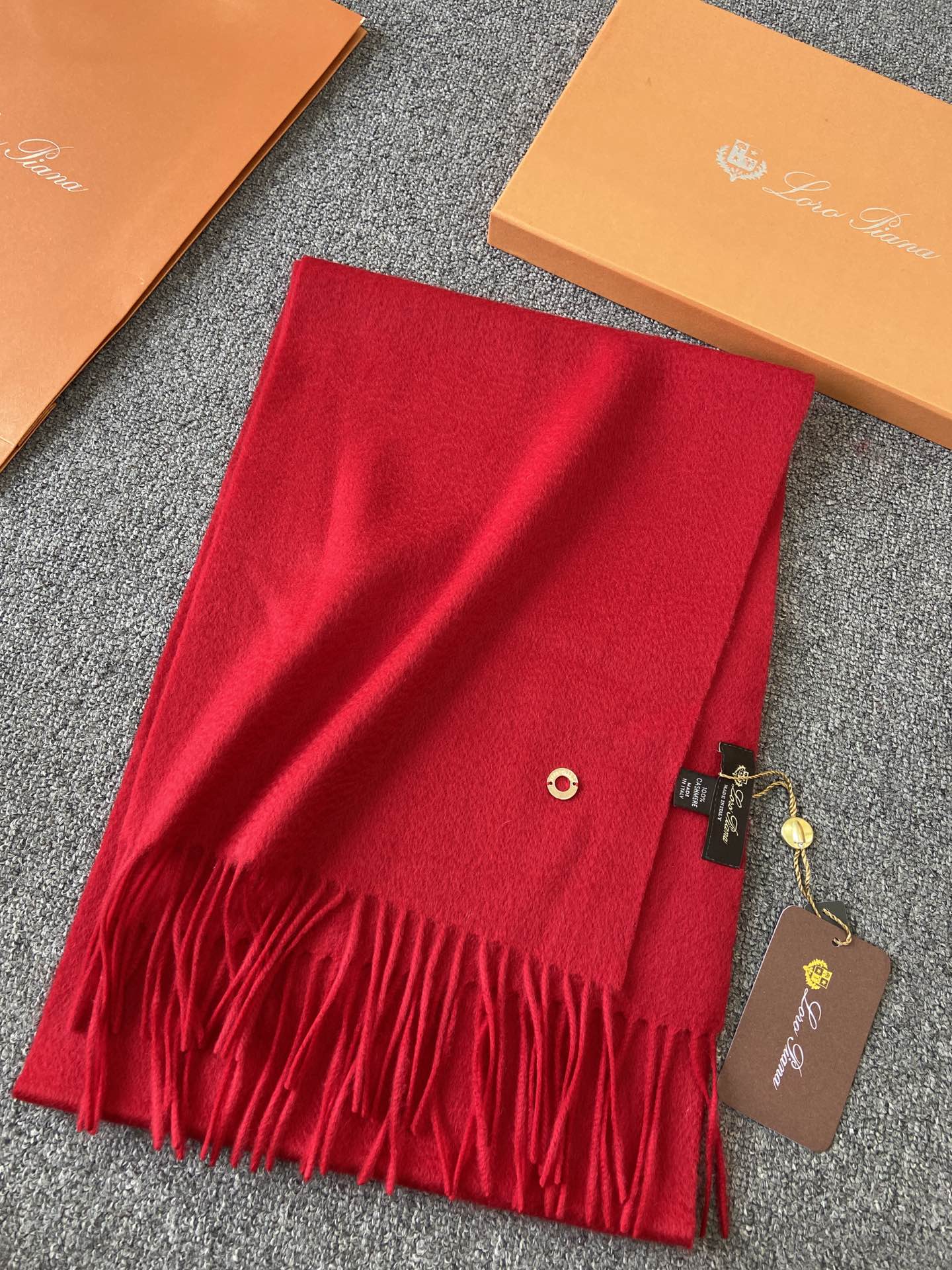 Loro Piana - Бестселлер - Кашемировый шарф с волнообразным узором - 100 г - Кашемир - 30 см - 180 см - 2 см