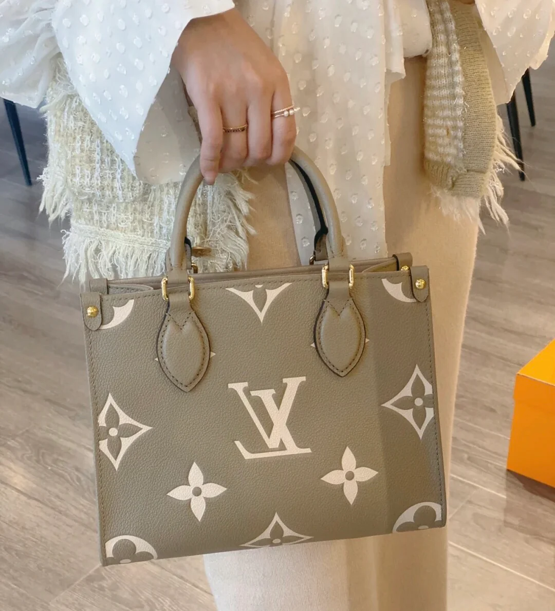 m45560-LV-onthego-pm