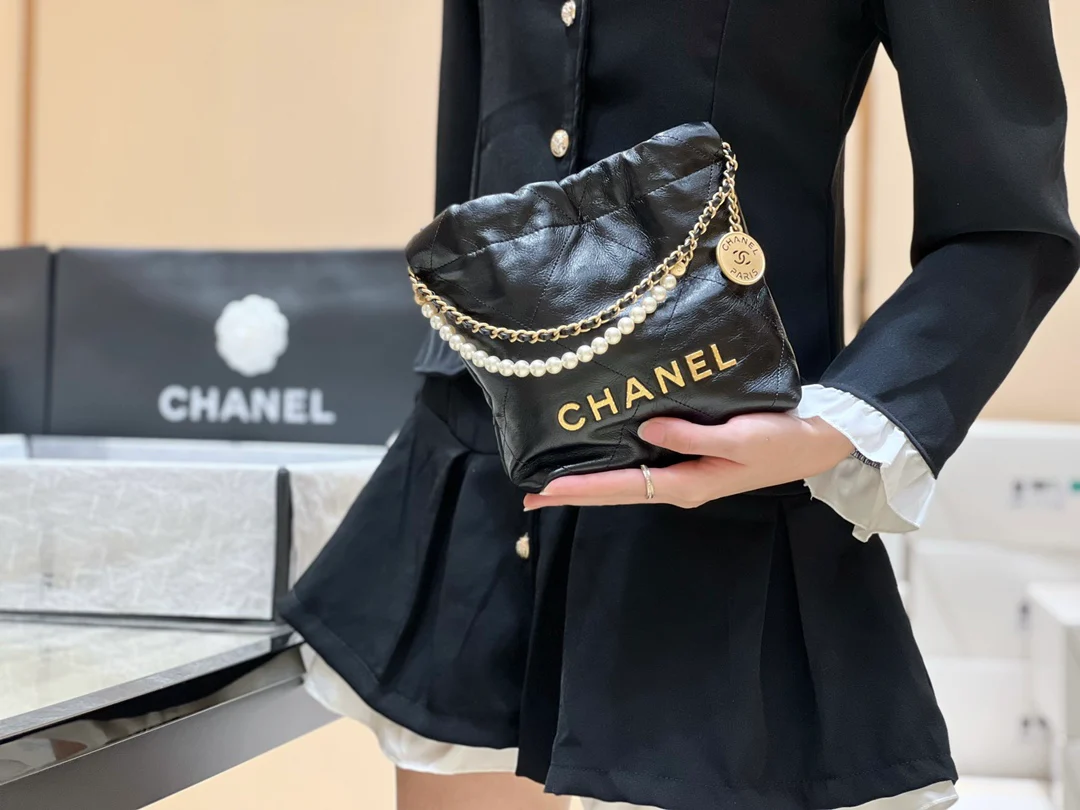 Сумка Chanel No. 22 - черная - двойная цепочка - жемчужная цепочка