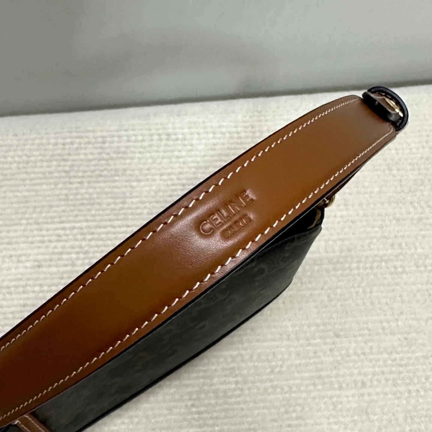 Сумка-подмышка из канваса Celine Riomphe