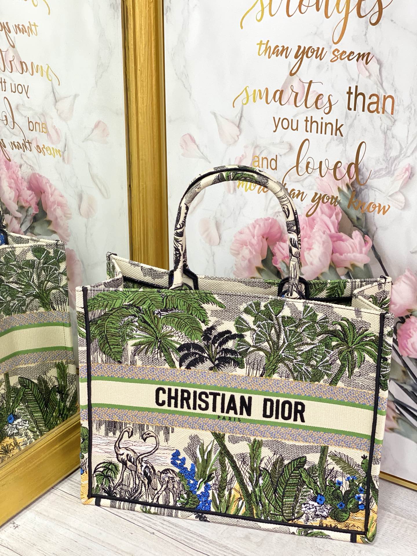 Большая сумка Dior Book Tote 41-5 см, зеленая кокосовая пальма.