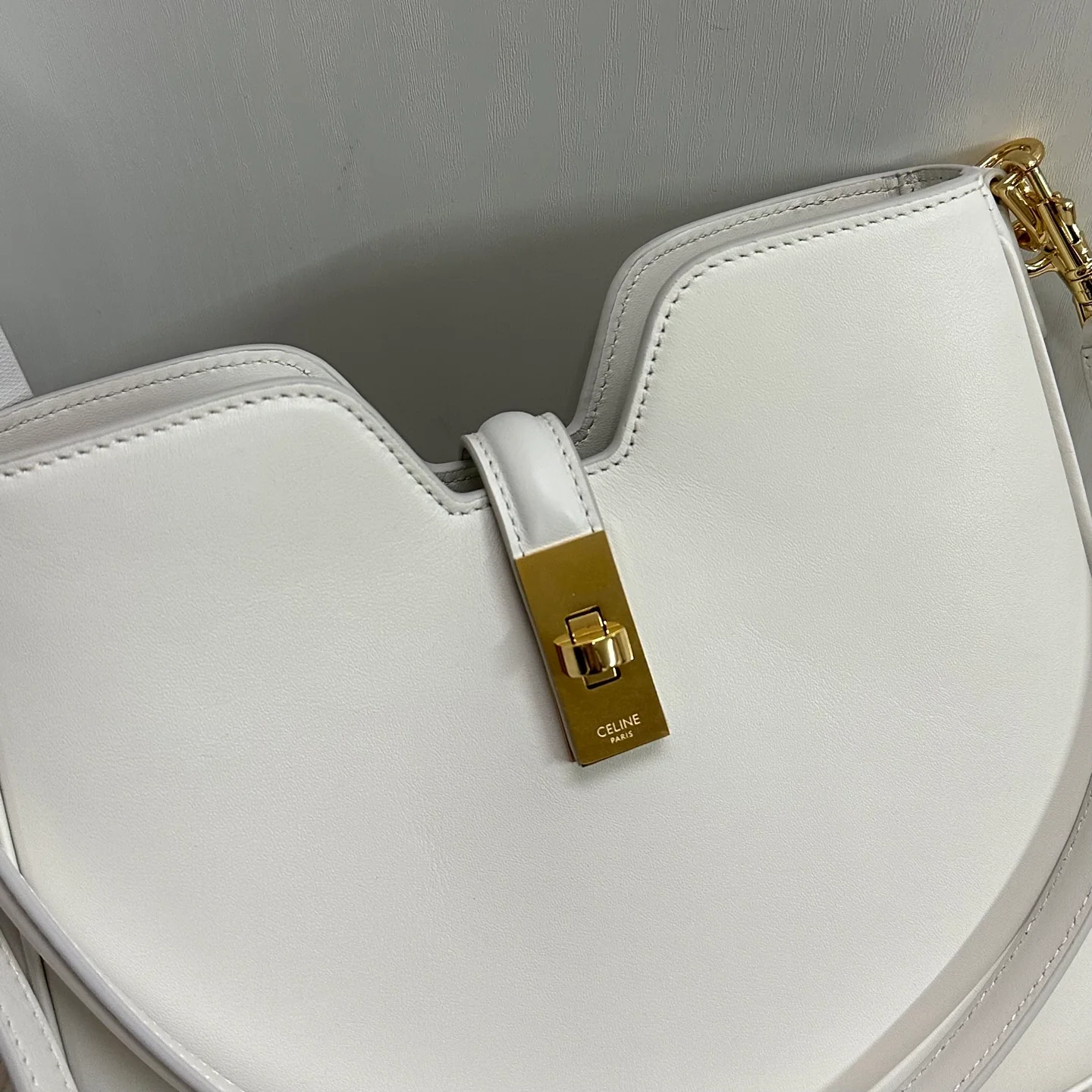 Селин Камиль 16 Мягкий Маленький Белый