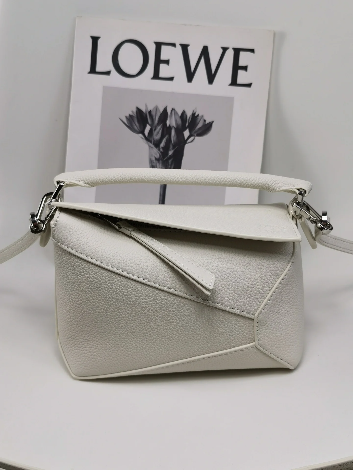 Мини-головоломка Loewe бежевого цвета