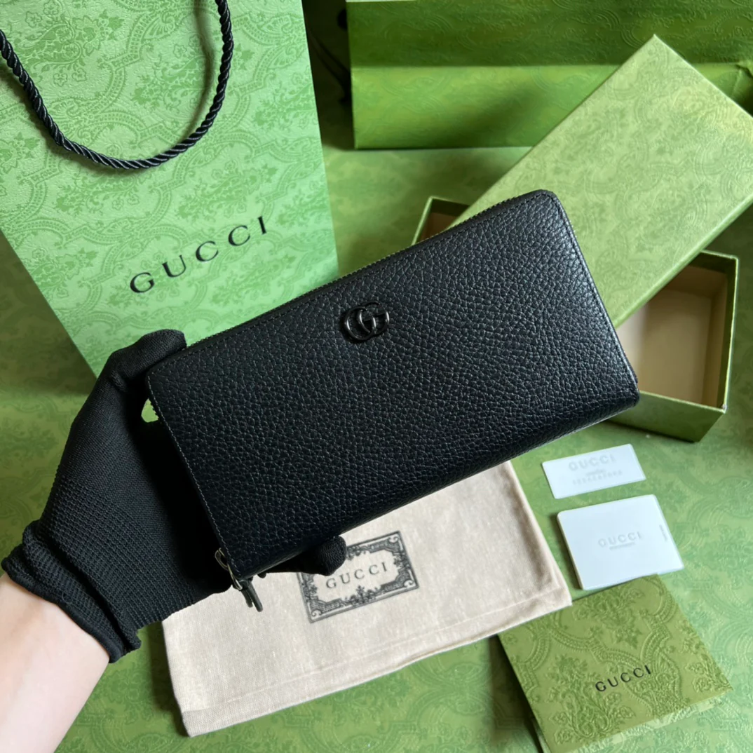 Gucci GG Marmont系列长夹