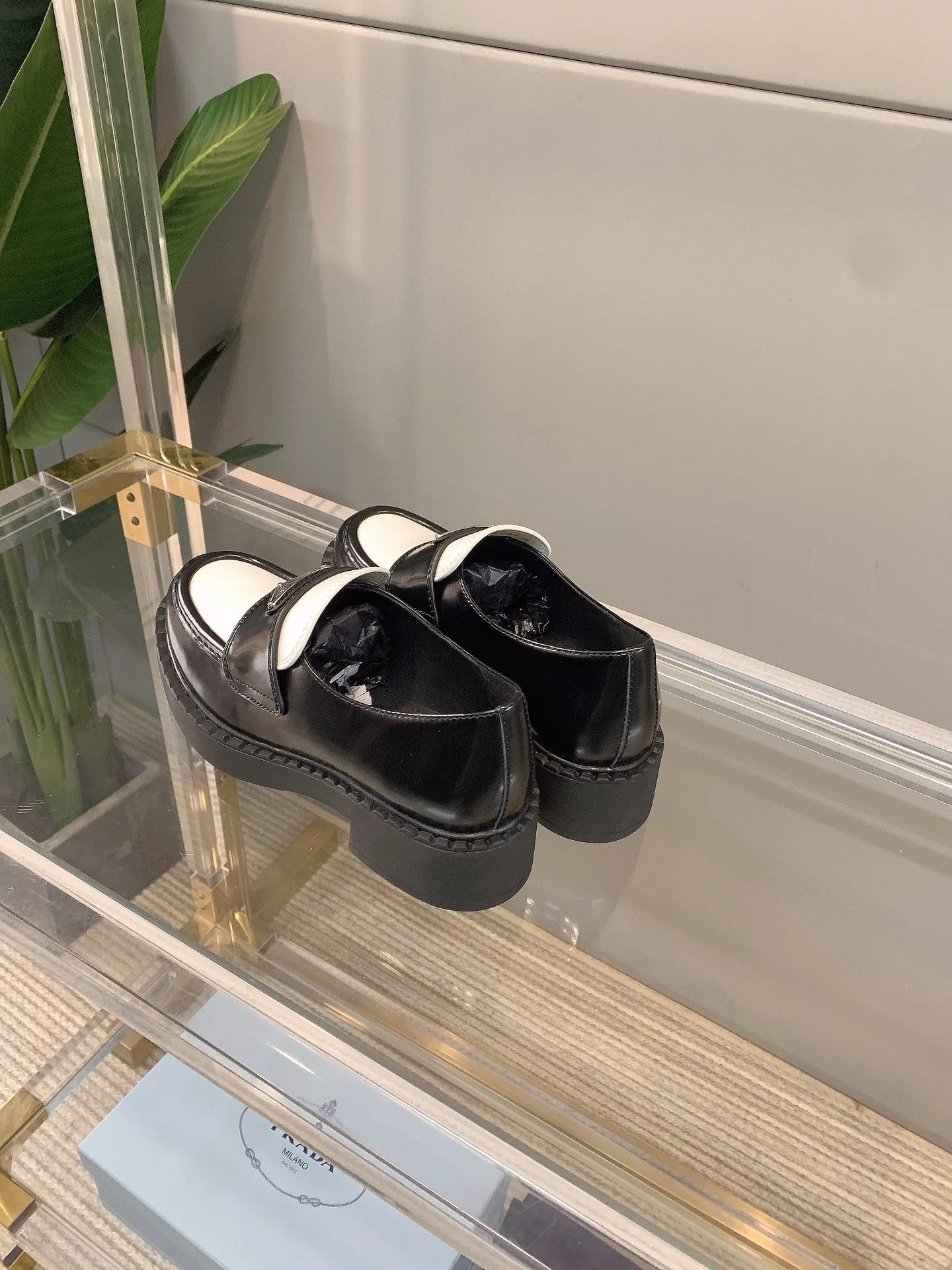 Лоферы на платформе Prada - 1