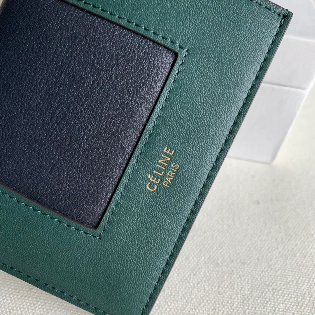 Кошелек Celine Short Wallet - Amazon Green and Dark Blue