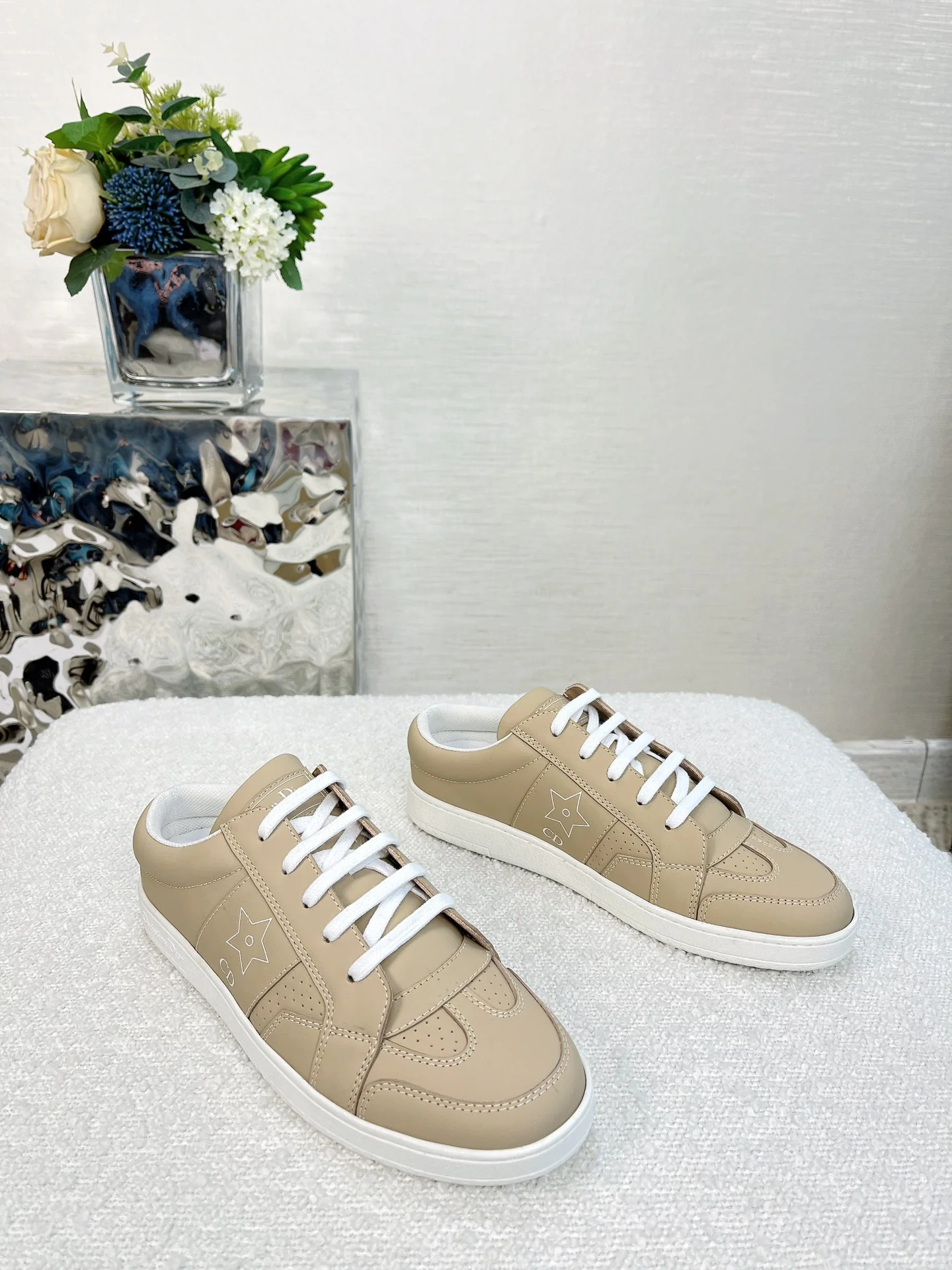 Dior - Кожаные кроссовки - Повседневная обувь - Цвет 