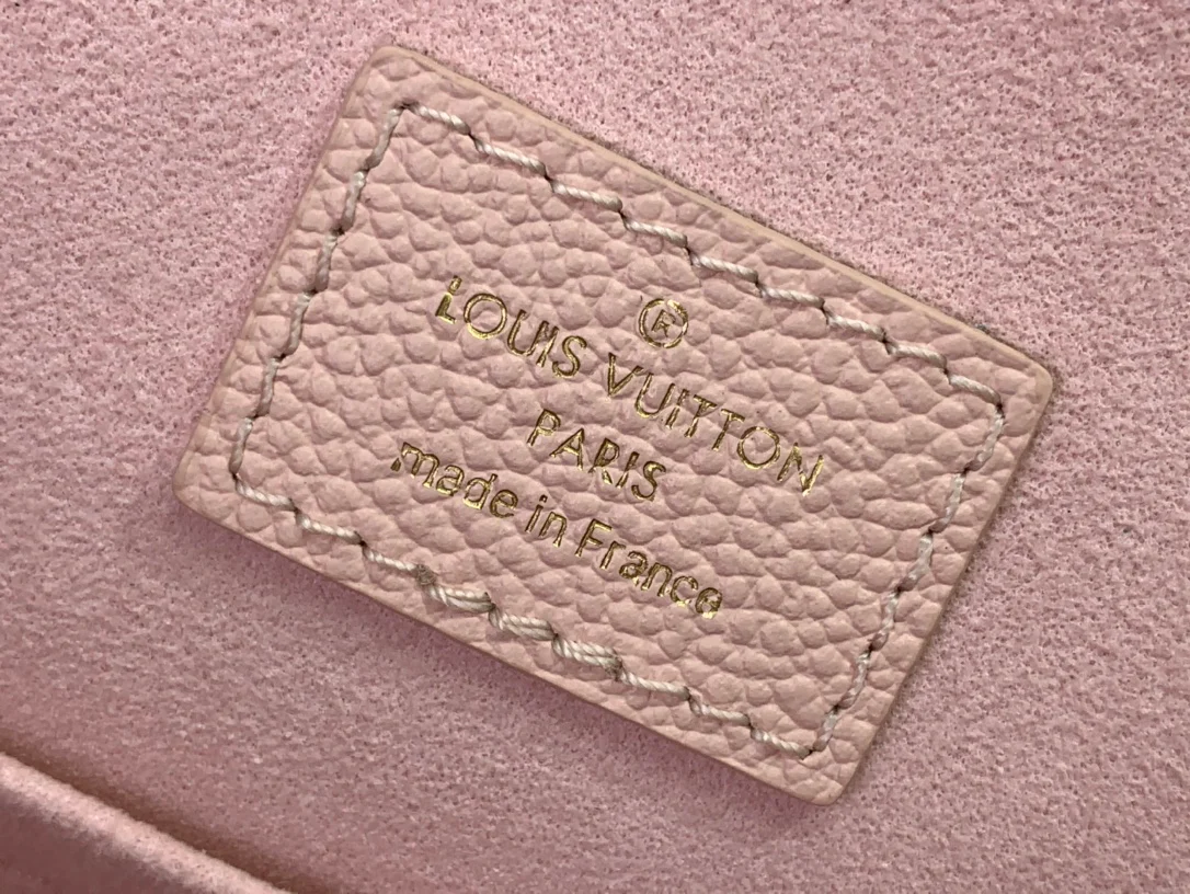 Рюкзак LV Backup из кожи и металла - розовый