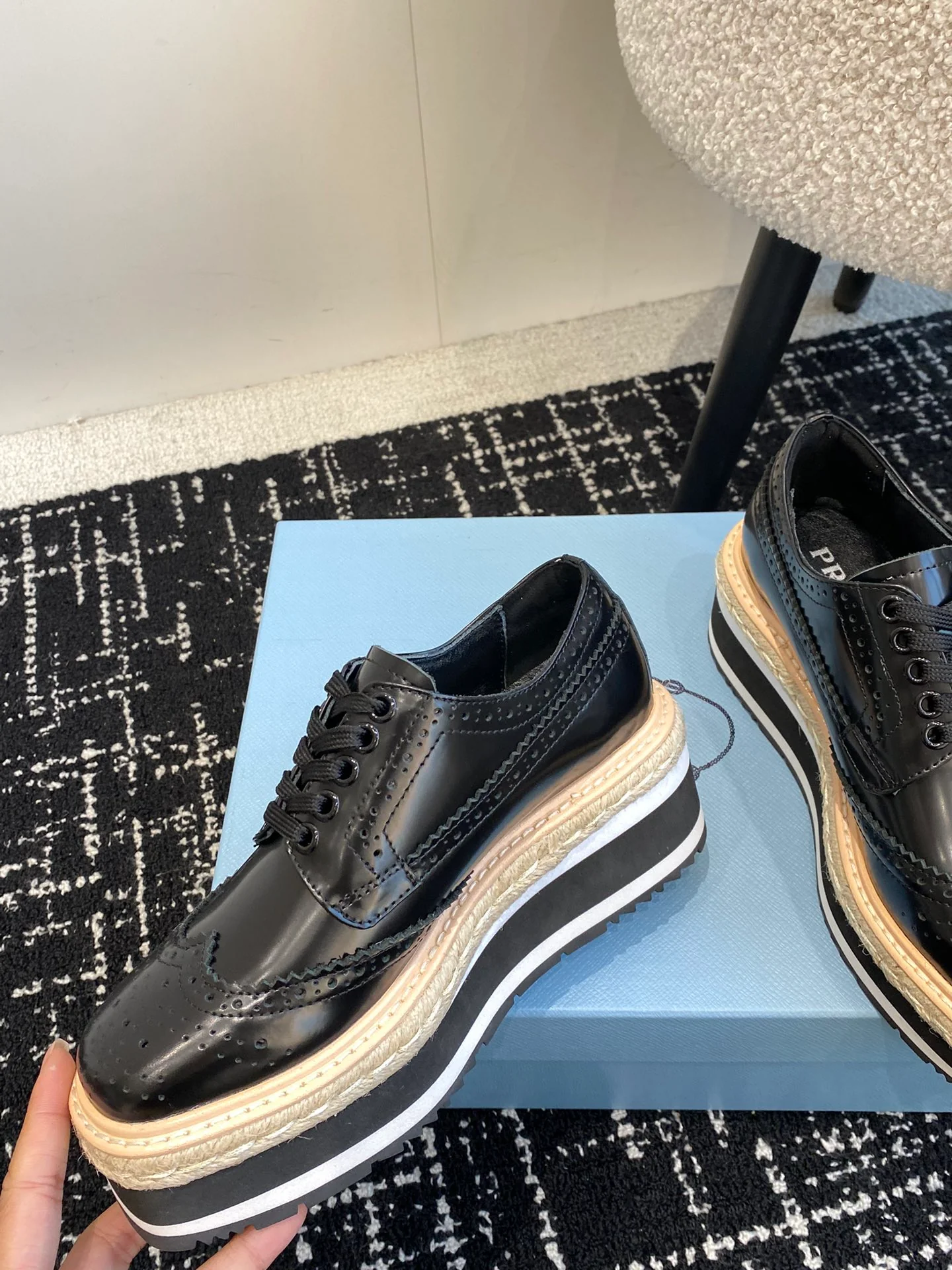 Туфли на платформе Prada 2024 - черные