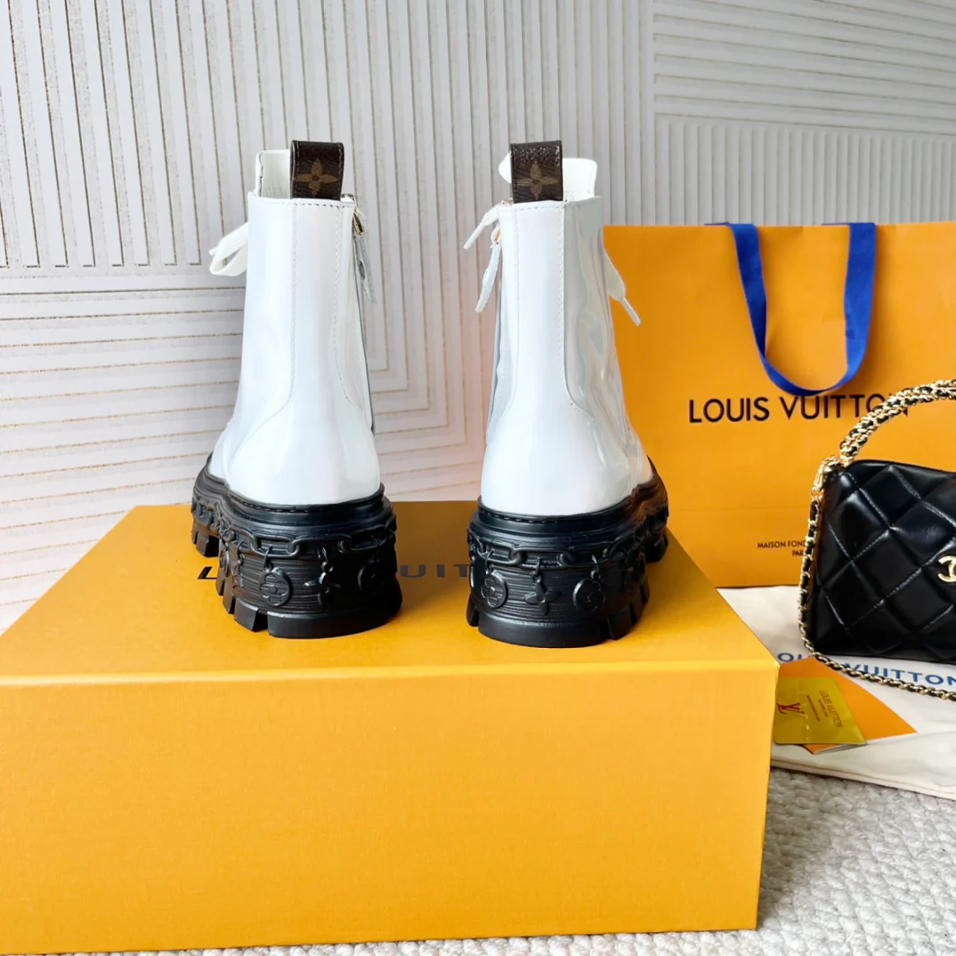 Ботильоны на платформе LV-2024 - белые - 1 шт.