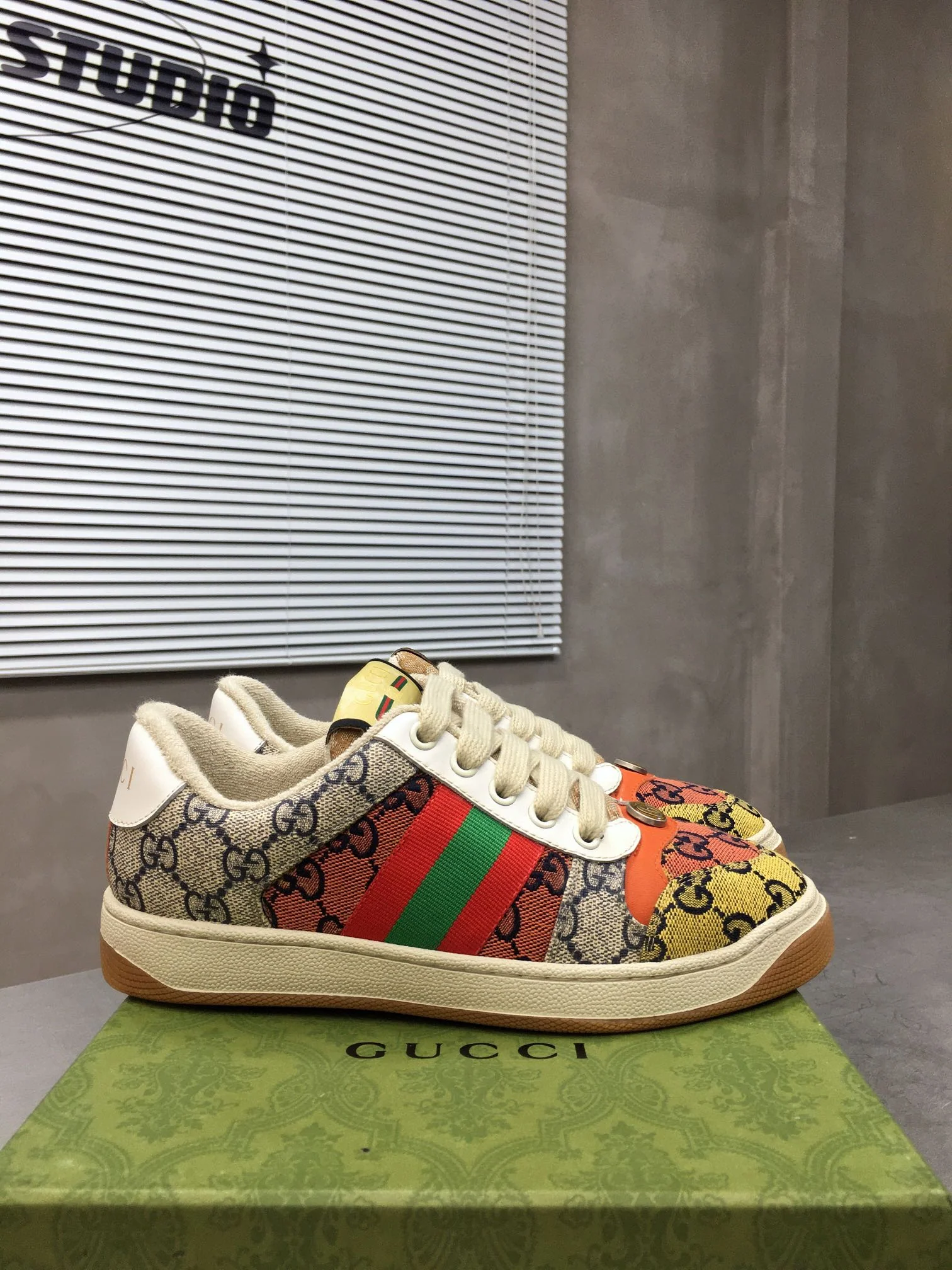 Gucci - Грязные кроссовки - Кроссовки - 10