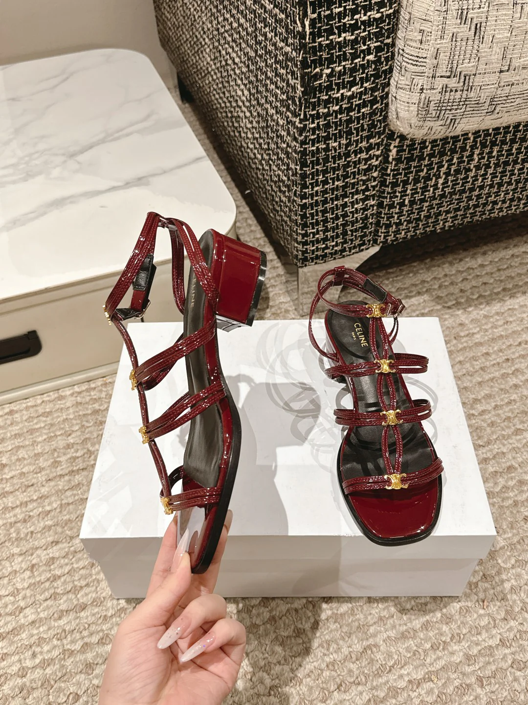 Сандалии Celine Roman 2024 - красные