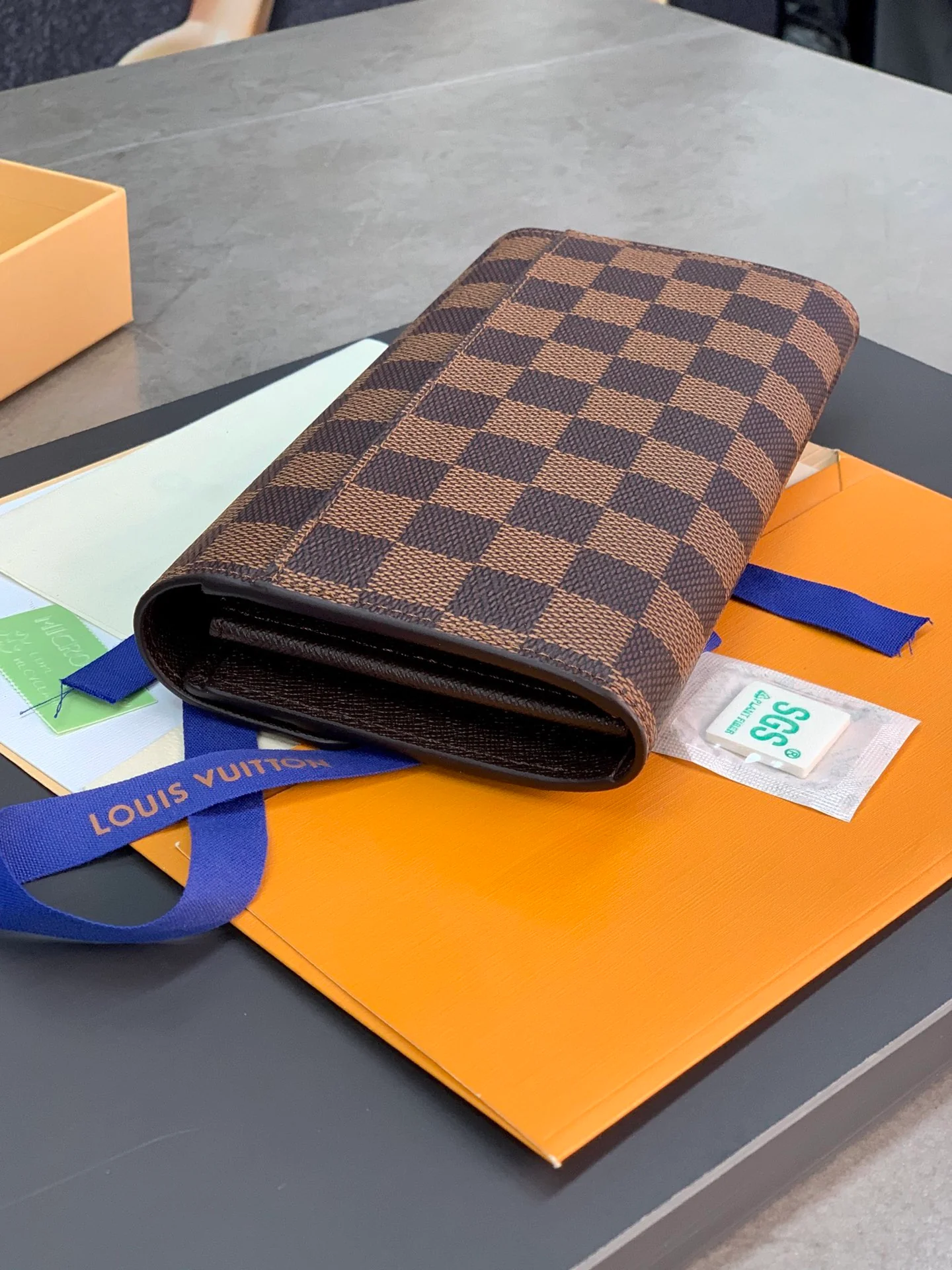 LV-m63209 - Кошелек-конверт - Кофейный клетчатый узор