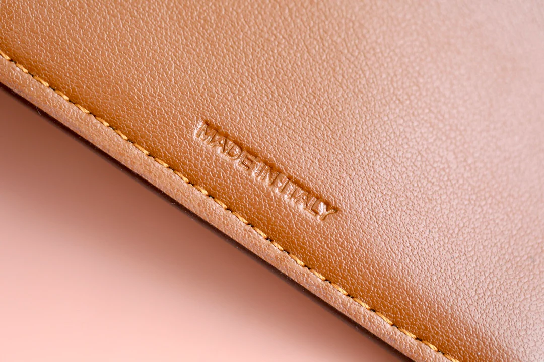 Кошелек Celine Small Flap Wallet - ткань и коровья кожа