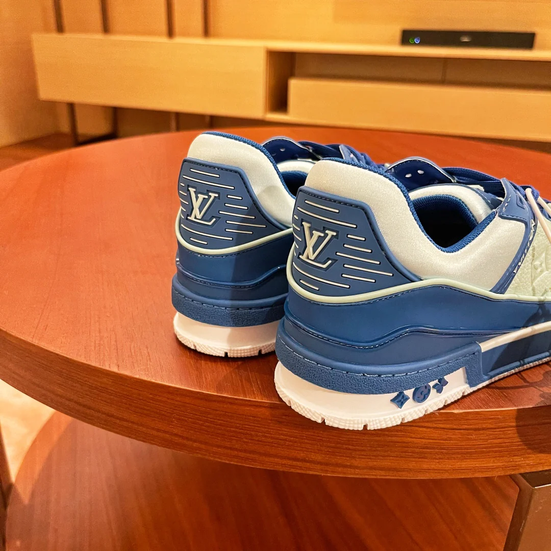 LV - Кожаные кроссовки - Повседневная обувь - 1