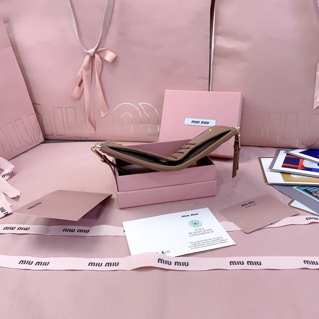 Miu Miu-5mv017-карманный-кошелек-маленький-кошелек-карточный-коричневый