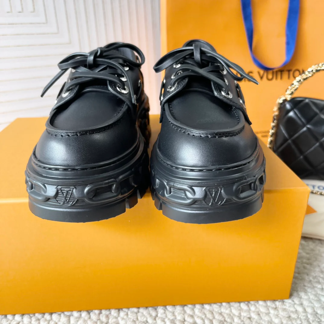 Лоферы LV 2024 - черные