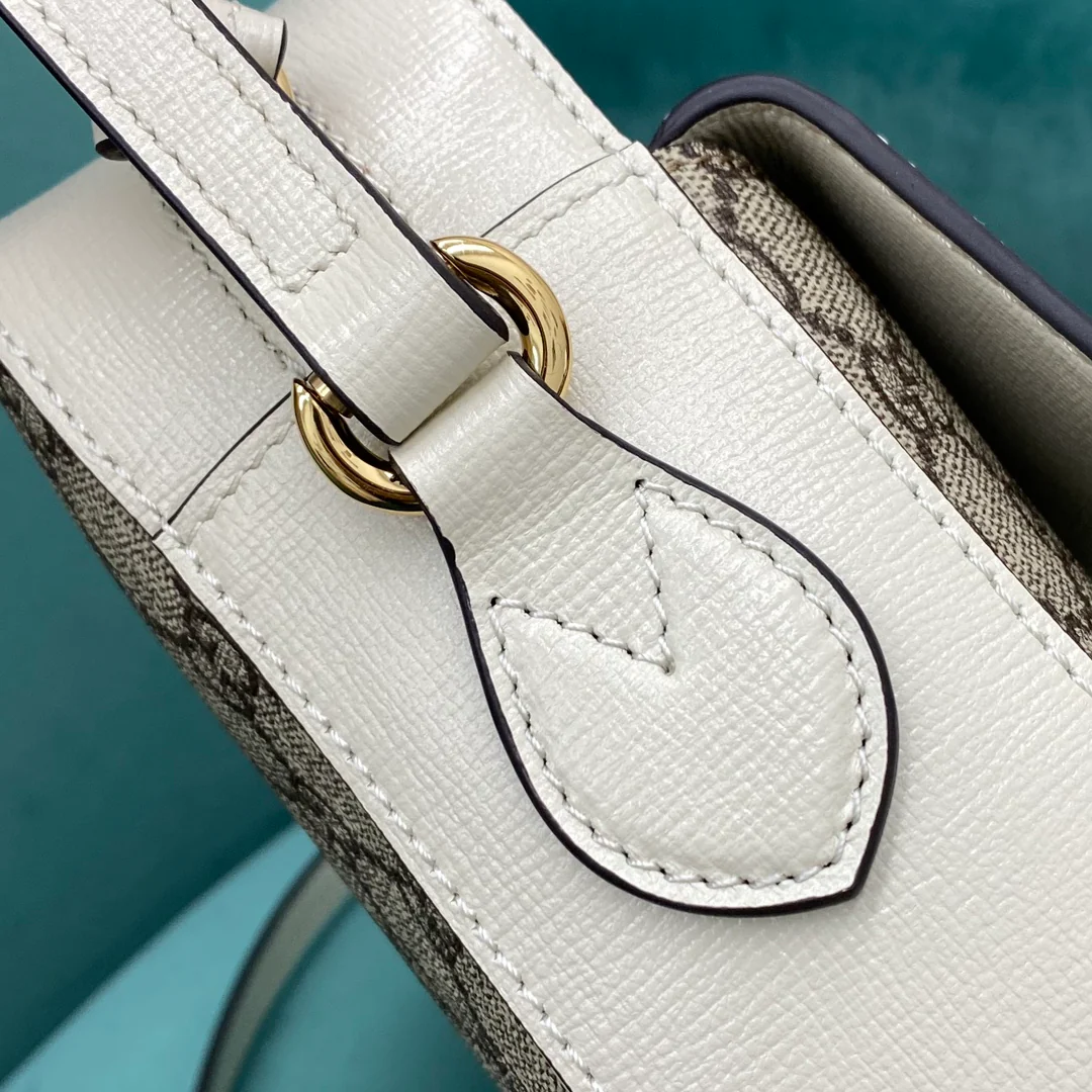 Сумка для фотоаппарата Gucci 1955 с пряжкой в ??виде подковы - 2 шт.