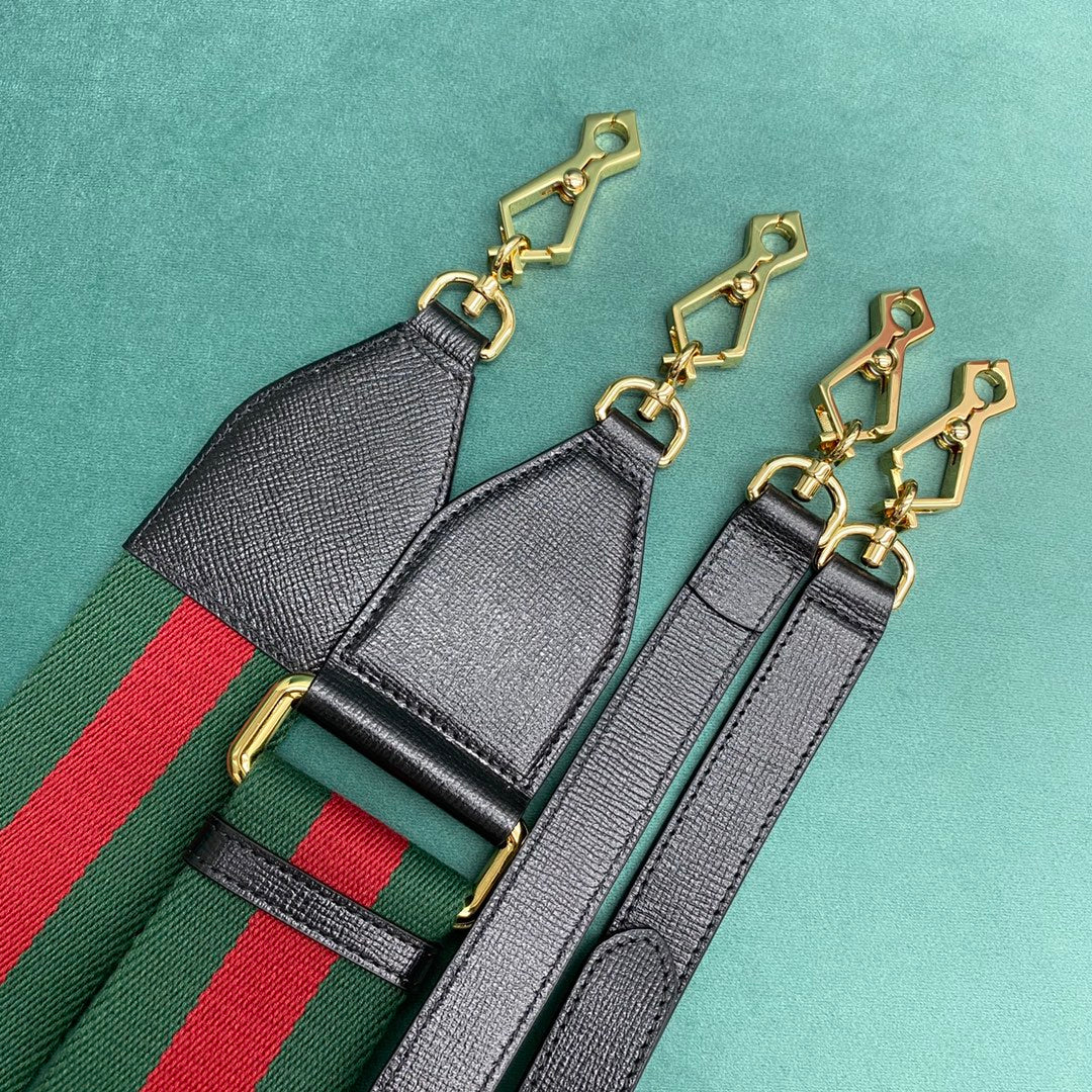 Сумка-седло Gucci 1955 из натуральной кожи с пряжкой в ??виде подковы - 1 шт.