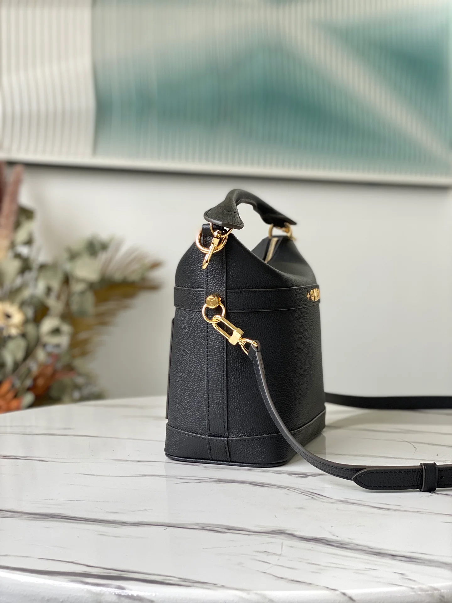 lv-m57934-cruiser-small handbag