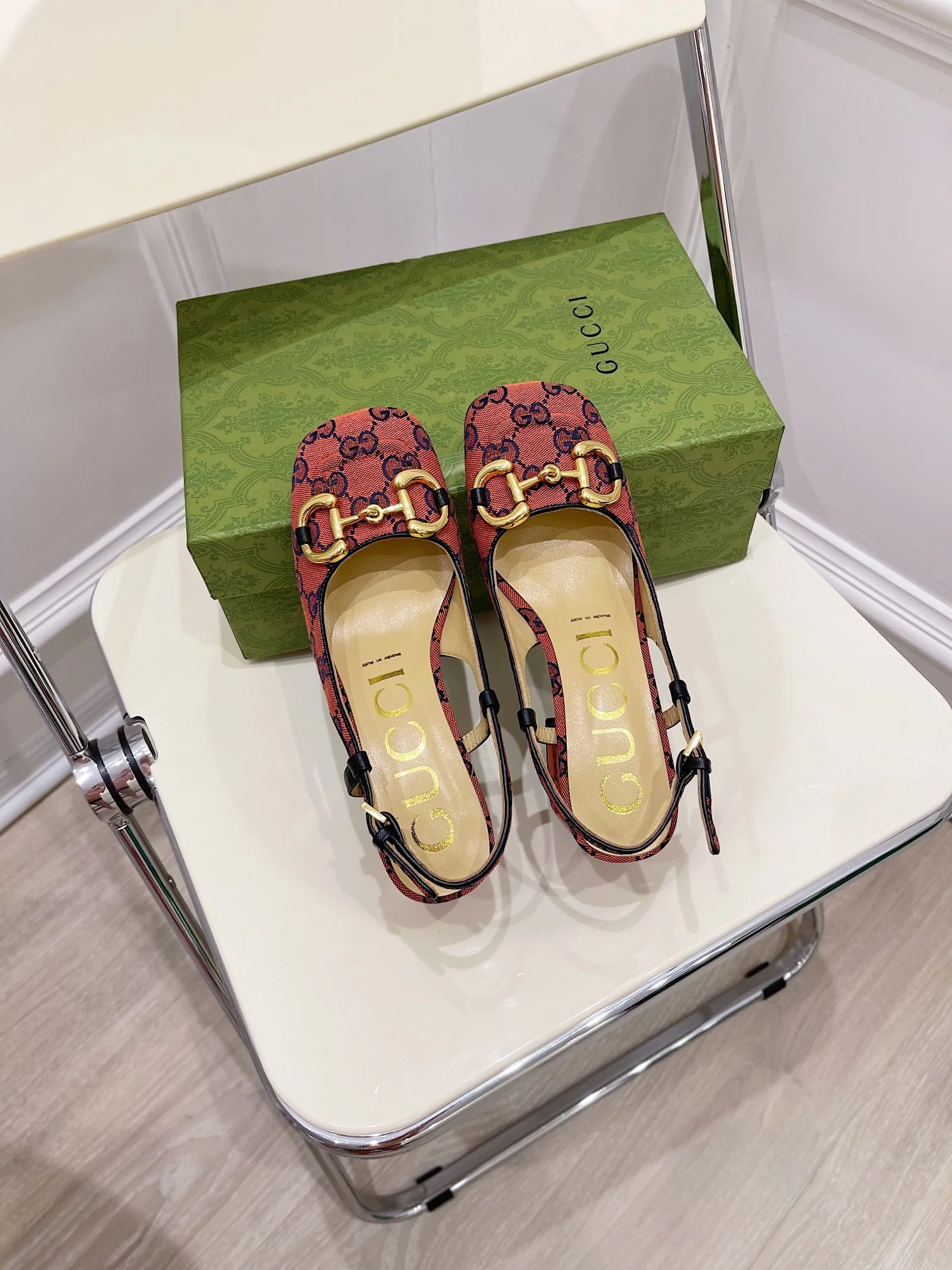 Gucci - Ретро с квадратным носком - Массивный каблук - Низкий каблук - Сандалии