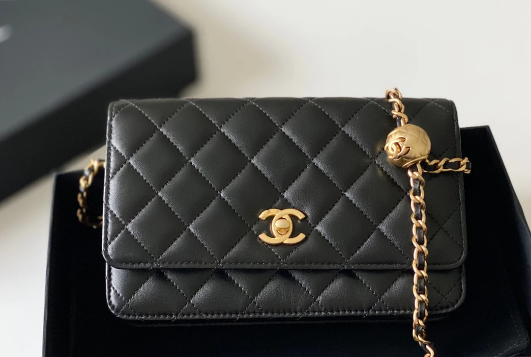 Chanel - Gold Ball WOC - Овечья кожа - 5