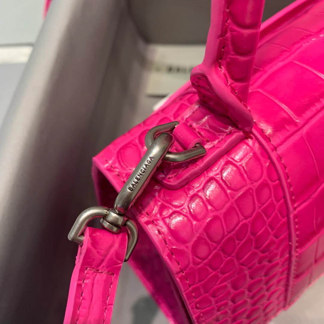 Сумка Balenciaga Hourglass - розово-красная из крокодиловой кожи