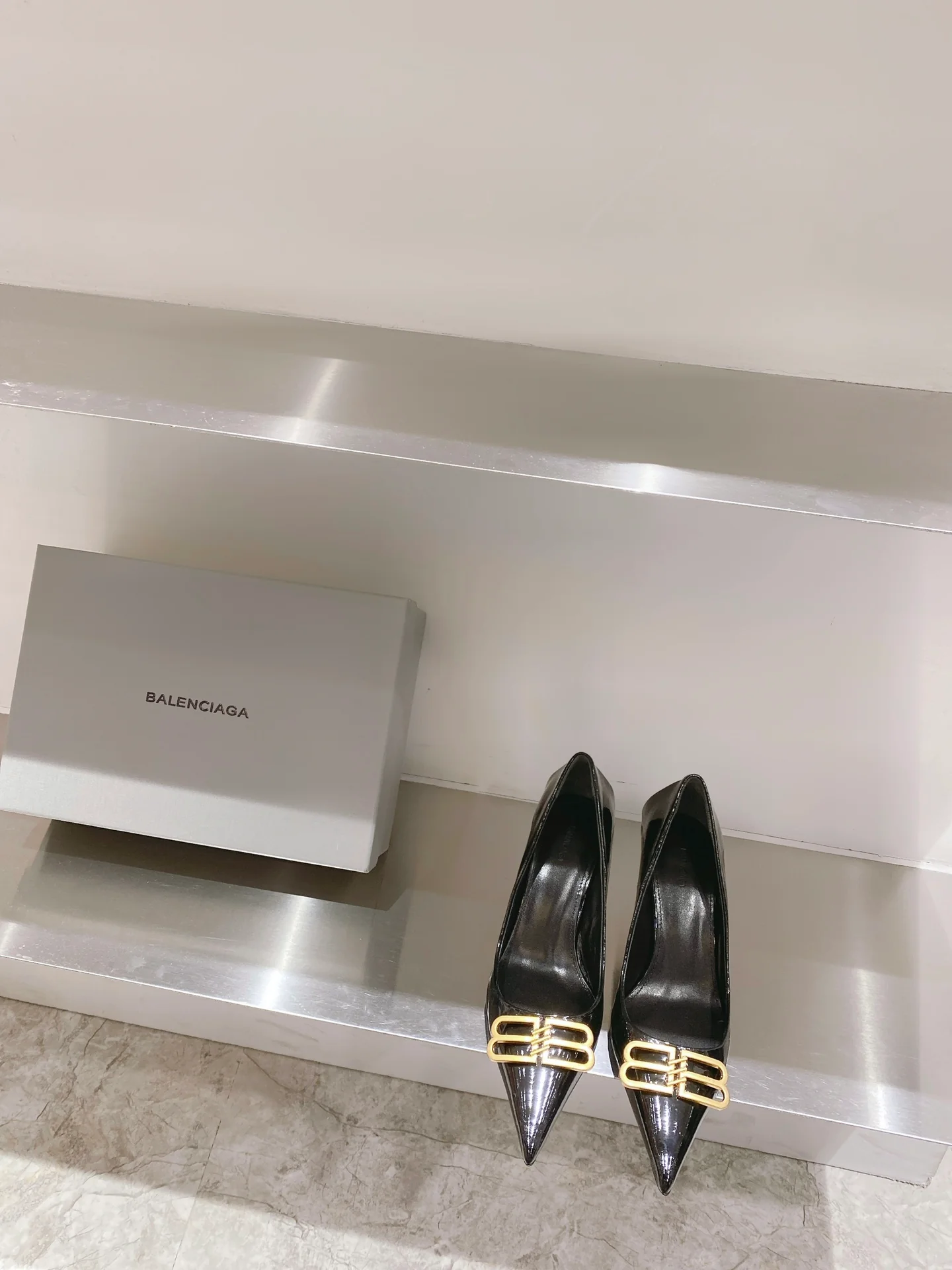 Элегантные туфли на высоком каблуке из лакированной кожи марки B&B - 23ss-bb - 8-5 см