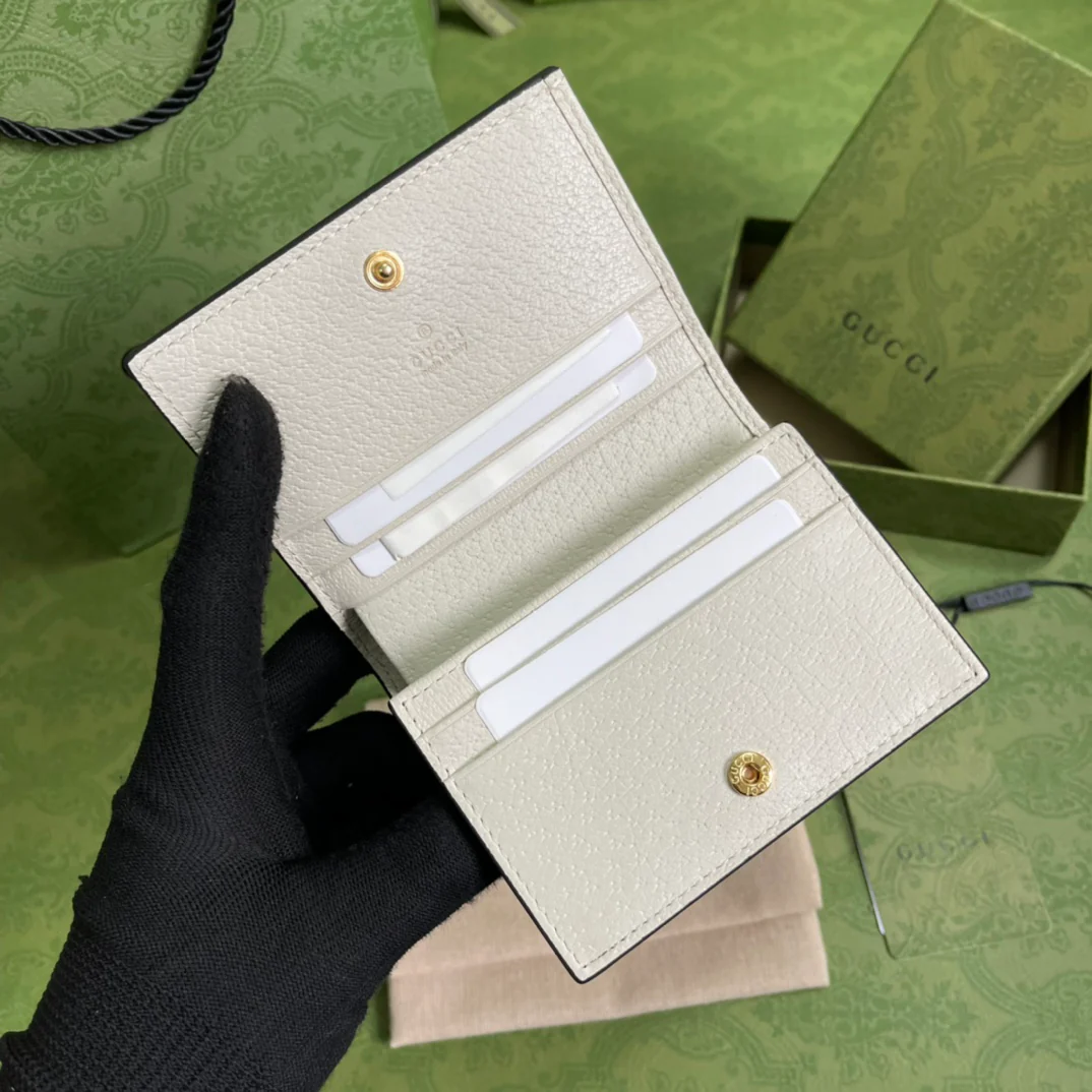 Gucci 白色水果图案短夹