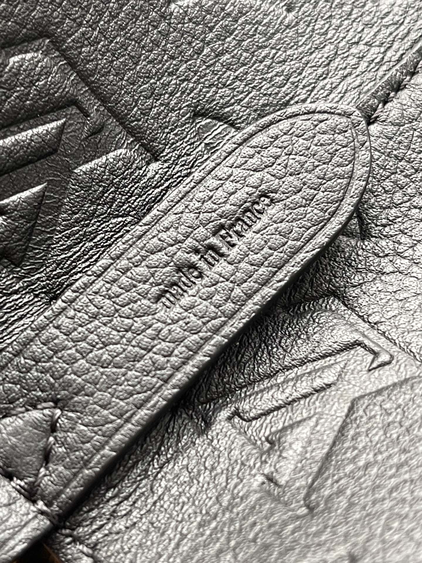 m45256-LV-noenoe Сумка-ведро с монограммой, черная