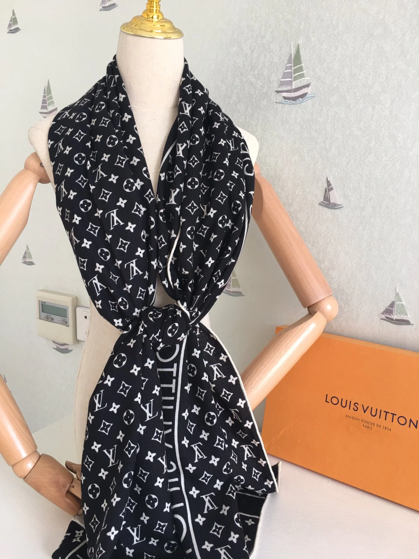 Кашемировый шарф LV в елочку - 65-200 см