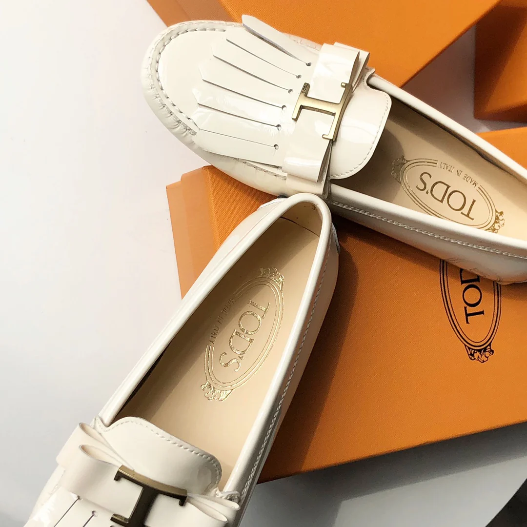 Tods - Лоферы с кисточками - Туфли без шнурков