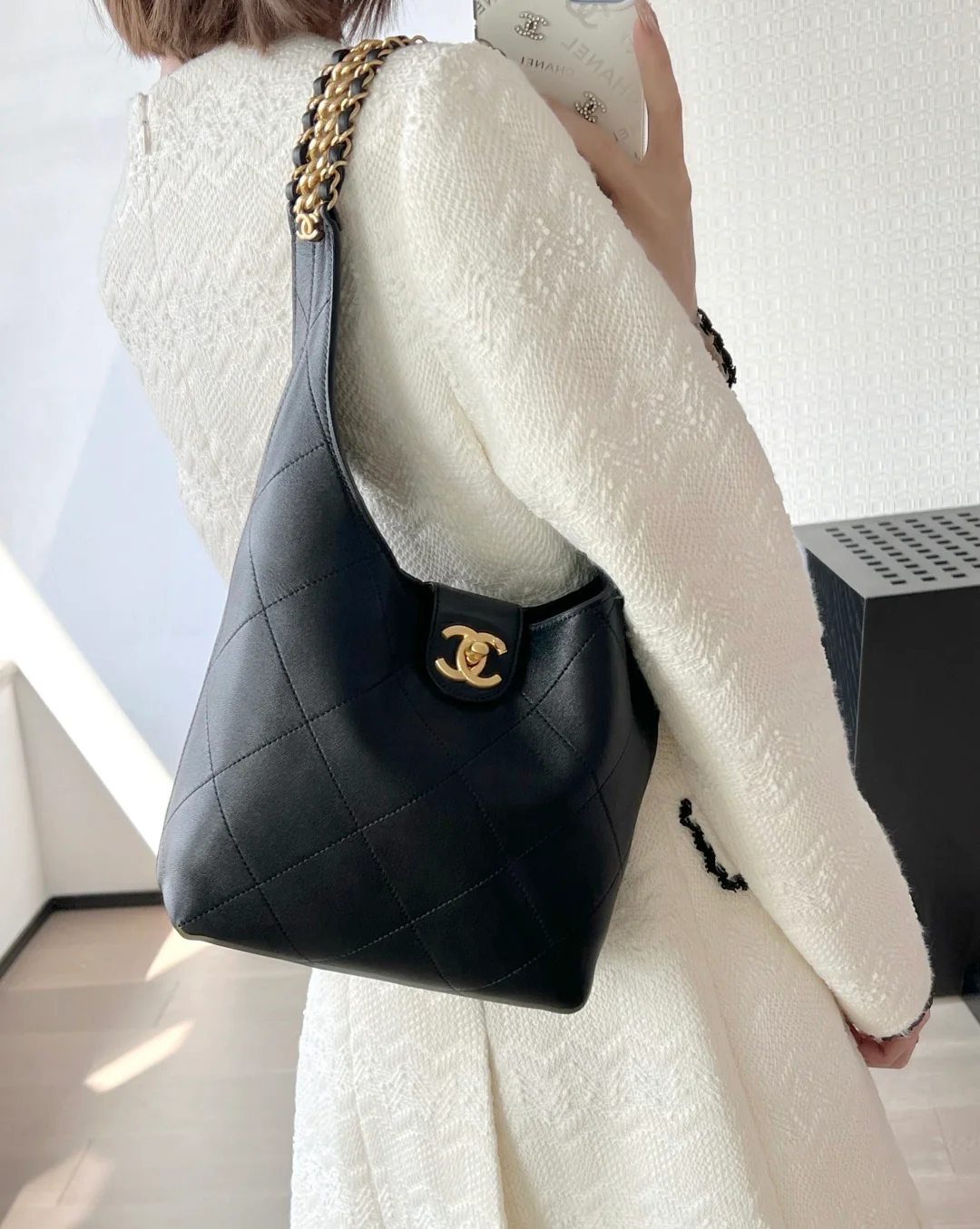 Сумка-хобо Chanel 25p Small Hippie Bag - черная