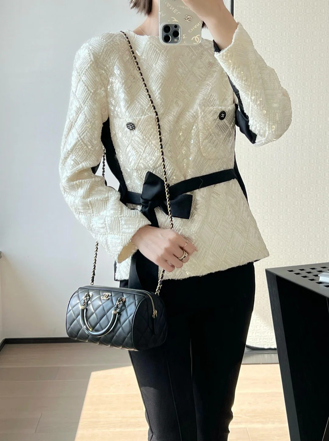 Ручка эмалированная Chanel 25 пенсов???