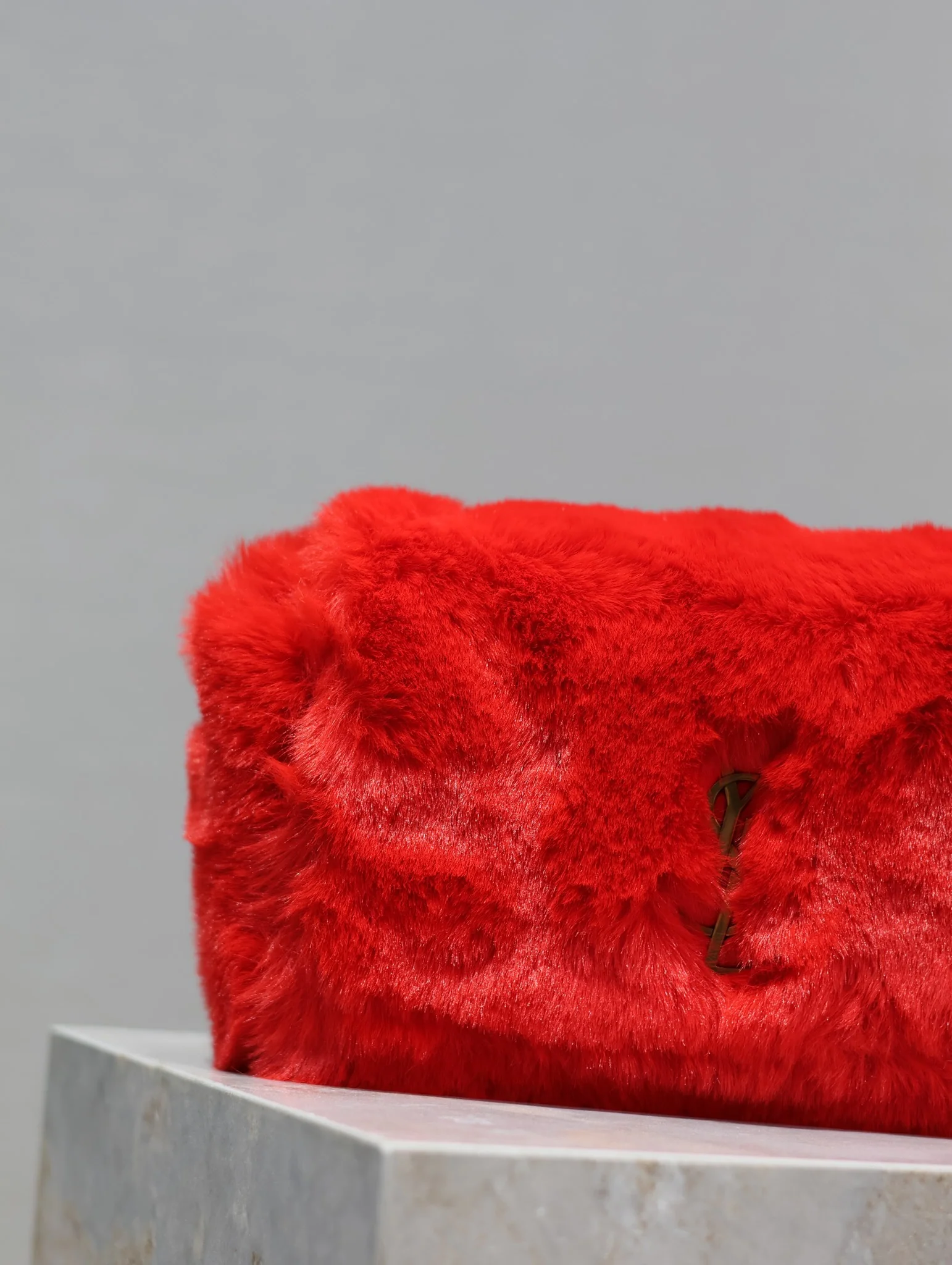 Сумка/наплечная сумка YSL-kate из замши с кроличьим мехом