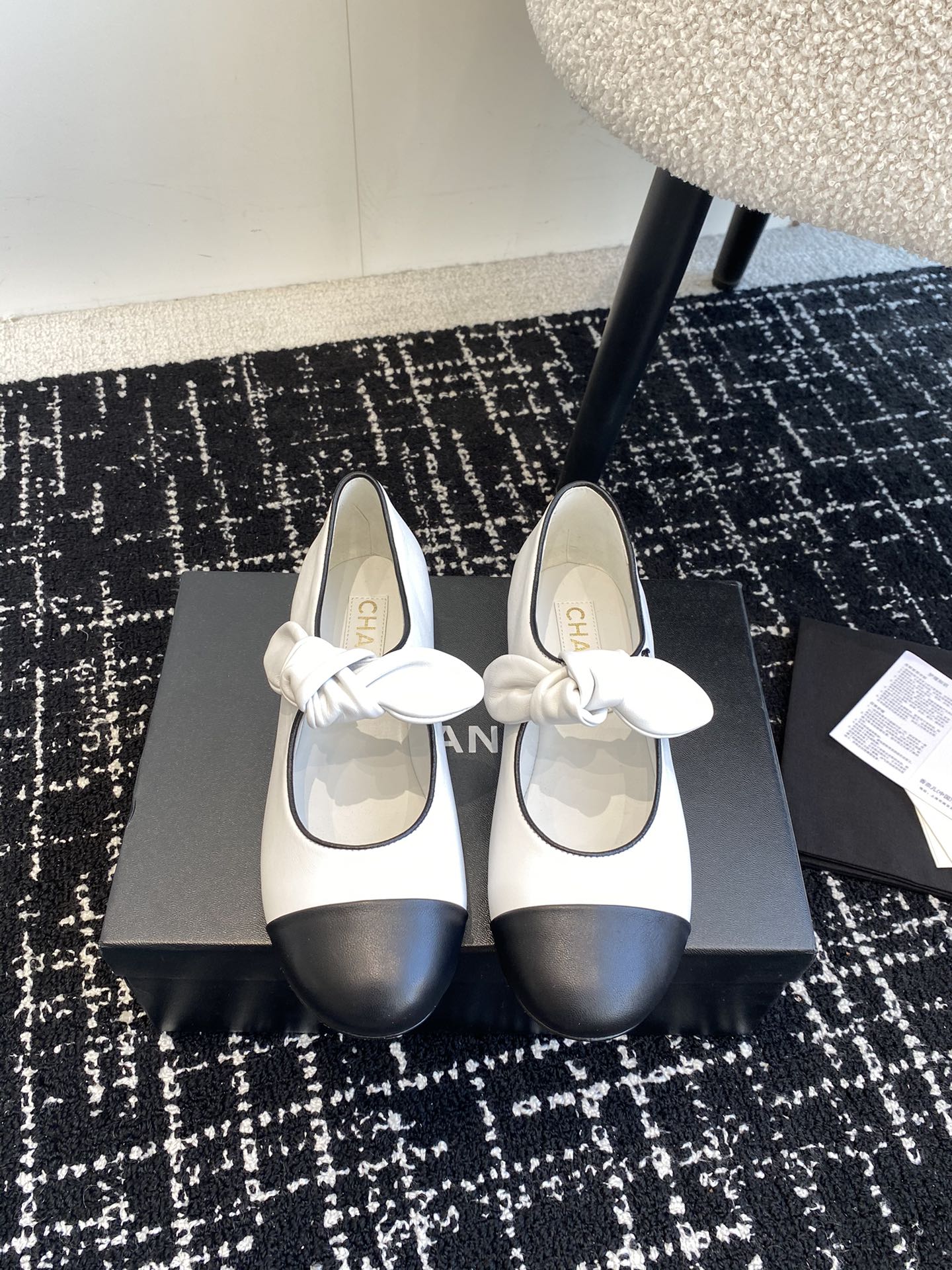 Балетки Chanel 2024 - Белые - 1
