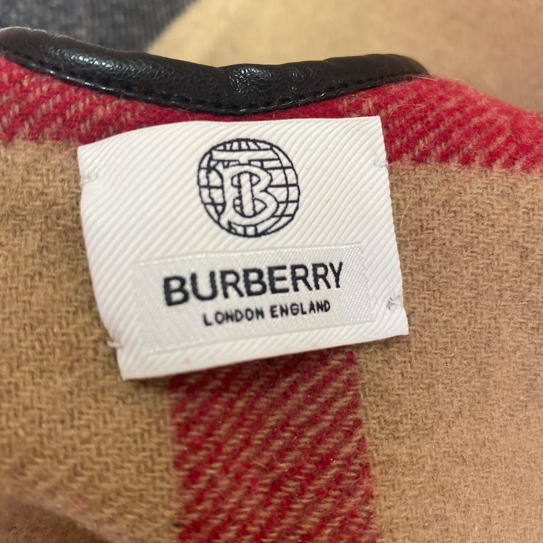 Двусторонняя шаль Burberry TB с монограммой и жаккардовым узором - 140-140 см